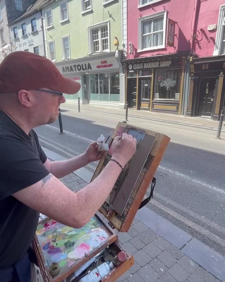 Your Moment of Art. 
Your Moment of Spiel. 
#YourMomentOfArt #YourMomentOfSpiel #Kilkenny #Ireland #StreetArt #RoseInnStreet #Painting #Art #WhenIPaintMyMasterpiece #BobDylan 
@davewestart