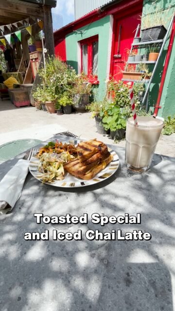 Your Moment of Yum
Your Moment of Spiel
#Fennellys #Callan #CountyKilkenny #Ireland #ToastedSpecial #ChaiLatte #IcedChaiLatte #Café #Yum #YourMomentOfYum #YourMomentOfSpiel 
Fennelly's - @fennellys_of_callan