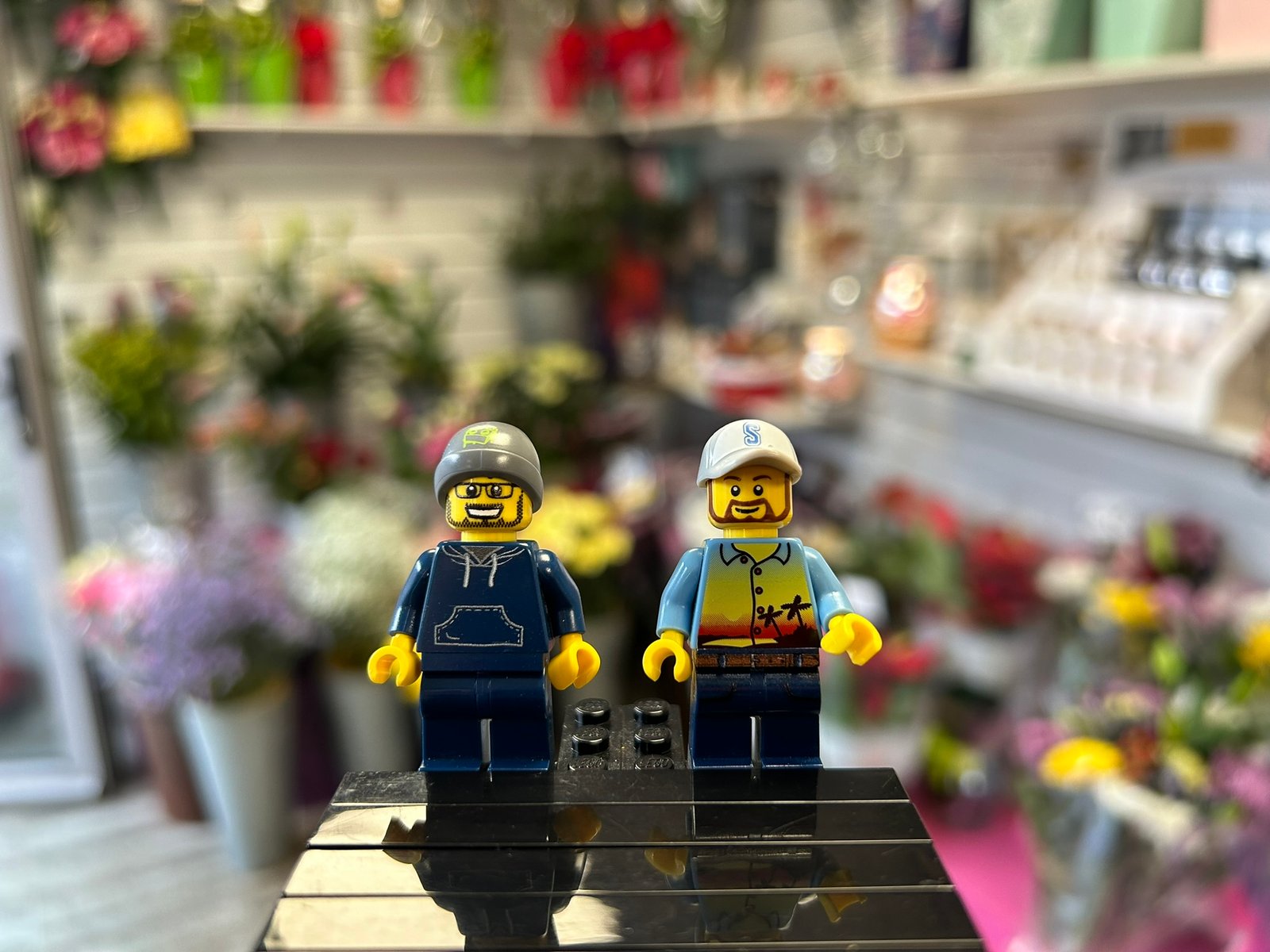 Where are we? 

If you know, tag their social media.

#Kilkenny #ShopLocal #WhereAreWe #SocialMedia #SmallBusiness #WeLoveSmallBusinesses #Spiel #LEGO