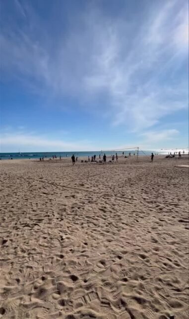 Your Moment of Beach
Your Moment of Spiel
#Beach #Mediterranean 
#Barcelona #Spain #España 
#YourMomentOfBeach  #YourMomentOfSpiel