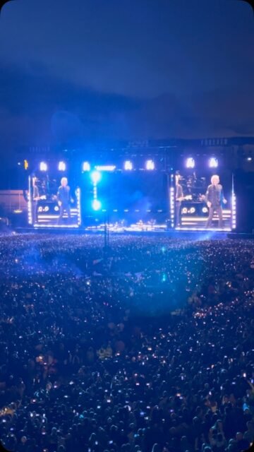 Bon Jovi
Livin' on a Prayer 
Croke Park
#BonJovi #LivinOnAPrayer #CrokePark #YourMomentOfSpiel #YourMomentOfLiveMusic