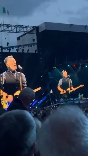 Your Moment of Craic
Your Moment of Live Music 
Your Moment of Spiel
#YourMomentOfCraic #YourMomentOfLiveMusic #YourMomentOfSpiel #Craic #Music #LiveMusic #NowlanPark #Kilkenny #Ireland #BruceSpringsteen #Badlands #SeanWasBornInTheUSA
Bruce Springsteen  Nowlan Park