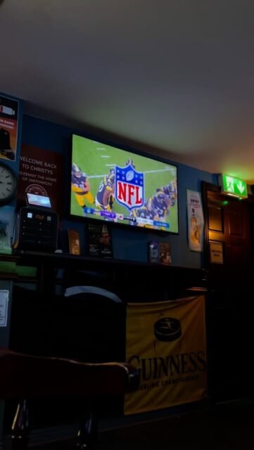Your Moment of Sports. 
YourMomentOfCraic. 
Your Moment of Spiel. 
#YourMomentOfSports #YourMomentOfCraic 
#YourMomentOfSpiel #NFL #NFLinDublin #Vikings #Steelers #Sports #Craic #Kilkenny #Ireland @christysbar22