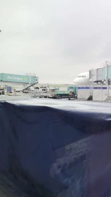 Your Moment of Planes. 
Your Moment of Spiel. 
#YourMomentOfPlanes#YourMomentOfSpiel #Dublin #DublinAirport #DUB #Planes #Airports 
#DiscoverIreland #DUBtoLAX #TwasTheFlightBeforeChristmas 
@aerlingus